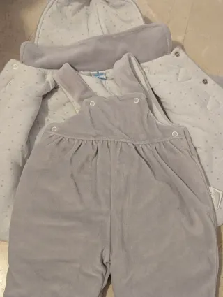 Traje de invierno para bebé (6 meses)