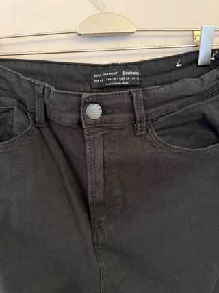 Vaqueros Stradivarius Mujer Talla S/36 Negro