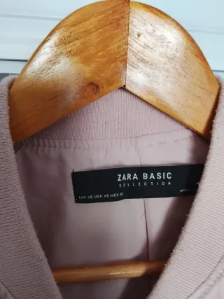 Abrigo bomber rosa Zara
