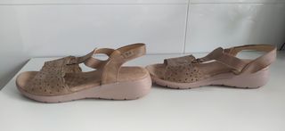 Sandalias Beige/Marrón