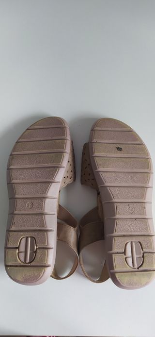 Sandalias Beige/Marrón