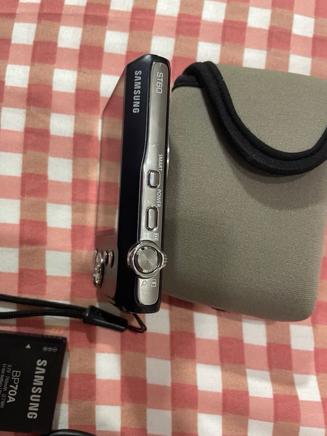 Cámara Samsung ST60 Negra