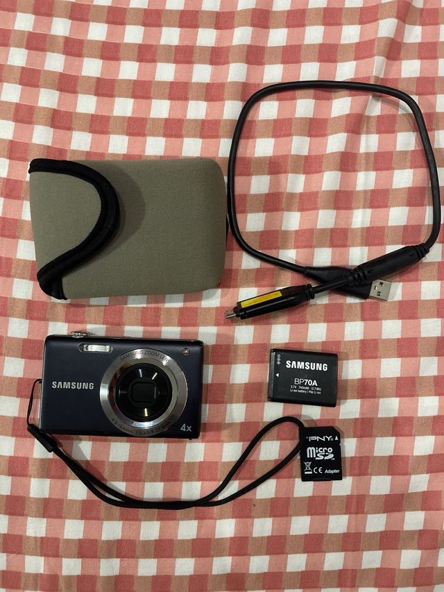 Cámara Samsung ST60 Negra