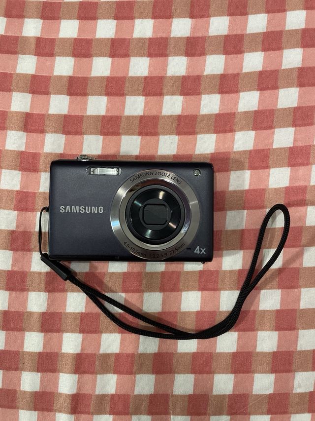 Cámara Samsung ST60 Negra