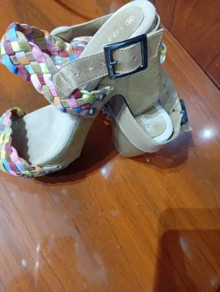 Sandalias tacón multicolor talla 38