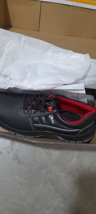 Zapatos de trabajo Calma