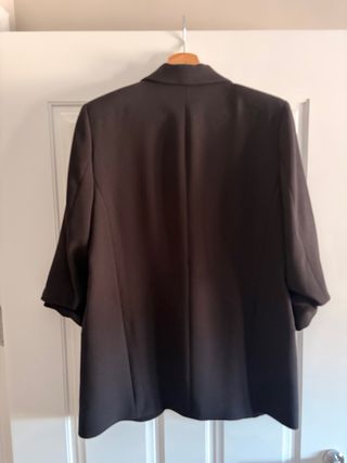 Blazer Zara crep negro