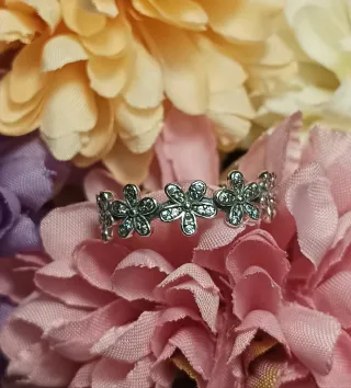 Anillo Pandora Flores Plata 925 y circonitas T52