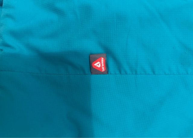 Plumífero Ternua alta montaña azul