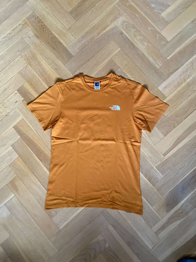 Camiseta TheNorthFace Naranja