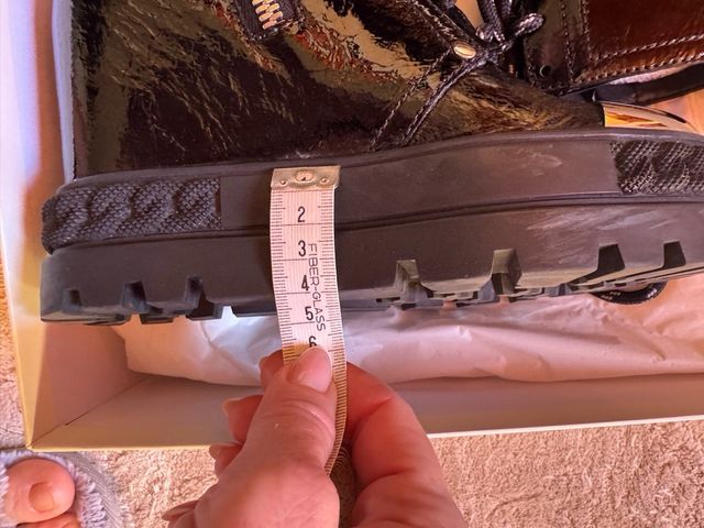 Botines Casadei charol negro y plata