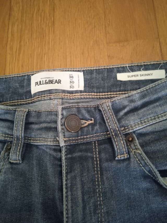 Pantalón vaquero elástico