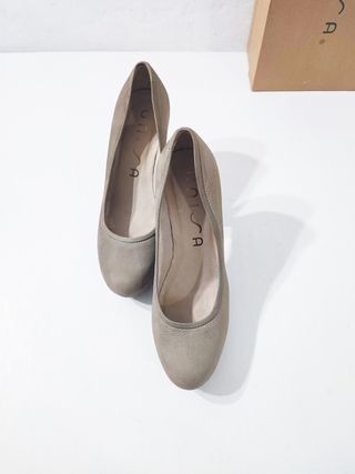 Unisa/ Tacones con plataforma piel nobuk beige 39