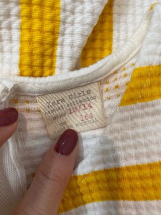 Vestido de rayas blanco y amarillo