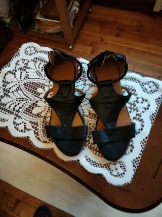 Sandalias negras talla 38
