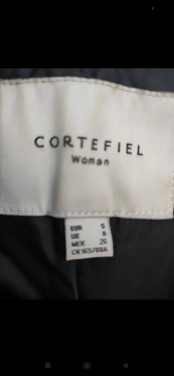 Chaqueta Cortefiel acolchada negra Talla S