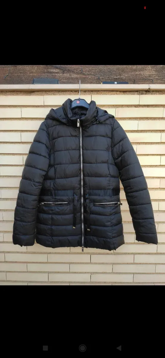 Chaqueta Cortefiel acolchada negra Talla S