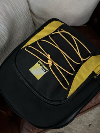 Cámara Nikon D3100 + Objetivo Nikkor 55-200mm