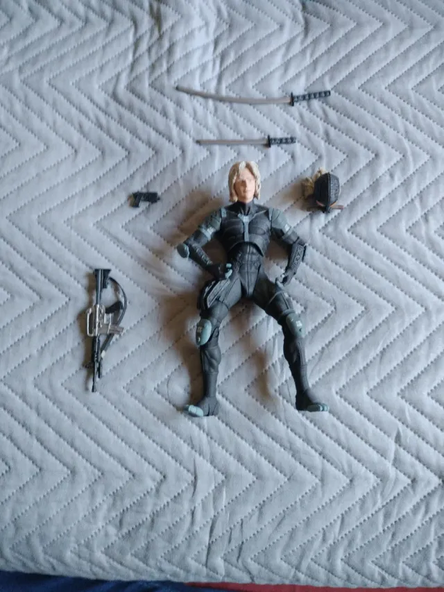 Figura Raiden McFarlane