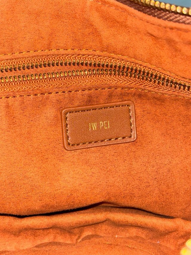 Borsa a tracolla in camoscio Tessa - JW PEI