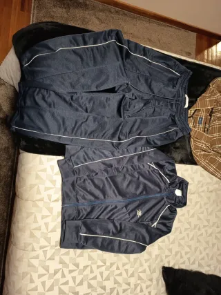 Chándal Bershka azul