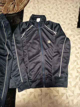 Chándal Bershka azul