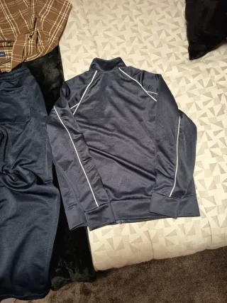 Chándal Bershka azul