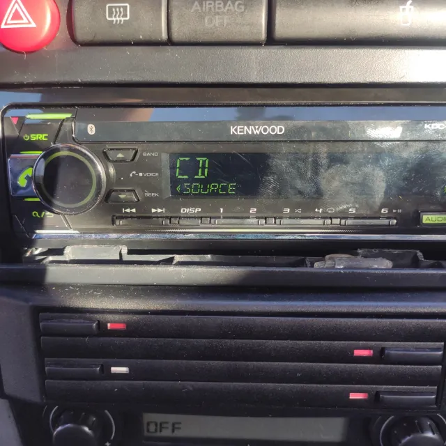 Radio Kenwood KDC-X5200BT