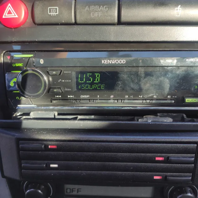 Radio Kenwood KDC-X5200BT