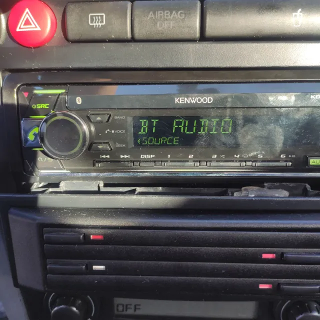 Radio Kenwood KDC-X5200BT