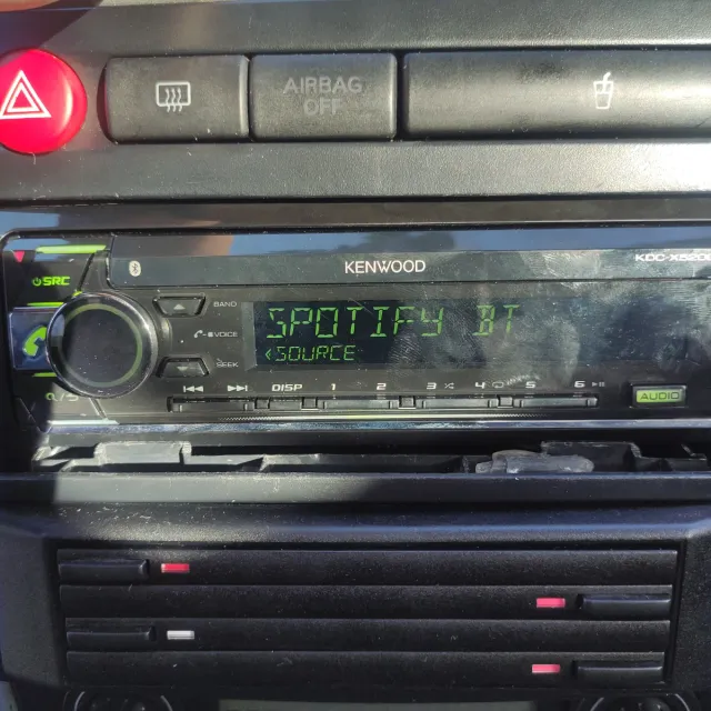 Radio Kenwood KDC-X5200BT