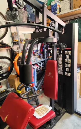 Máquina de musculación  decathlon