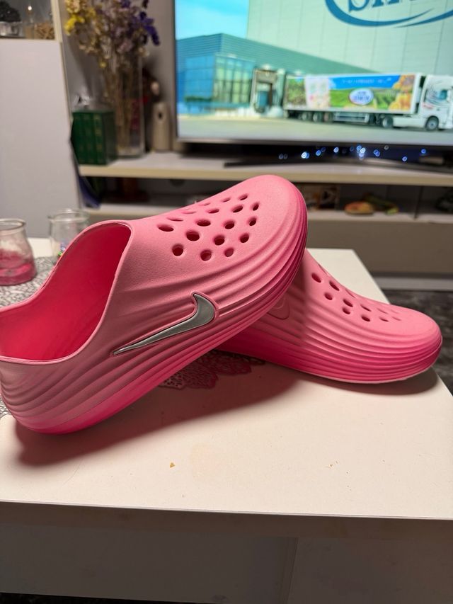 Nike Rejuven 8 Pink/Silver