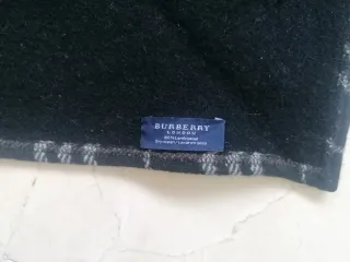 Capa Burberry Cuadros