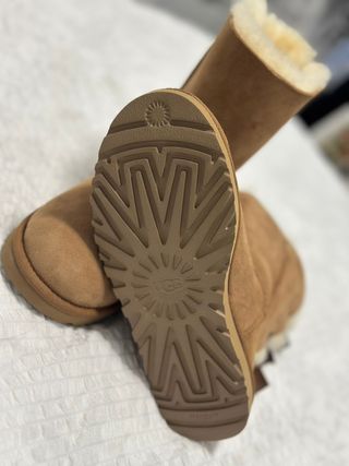 Botas UGG Marrones con Lazo