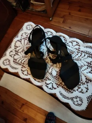 Sandalias negras Jaime Mascaró