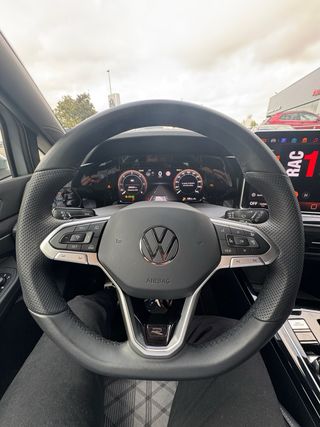 Volkswagen Golf 2025 por 425€/mes