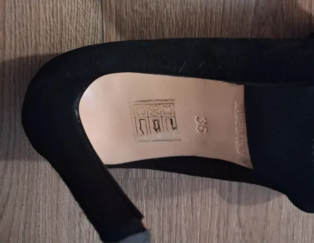 Zapatos de piel salón negros Made in Italy