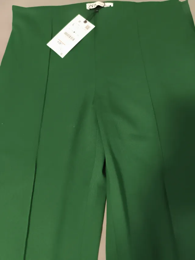 Pantalón Zara Verde Talla L