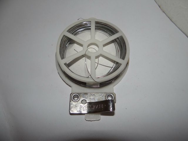 Bobina d alambre fino para manualidades casi lleno