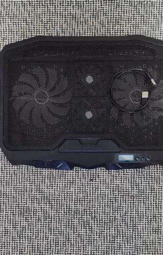 Base Refrigeradora Portátil USB