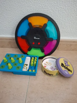Juegos de mesa: Dobble y Simon