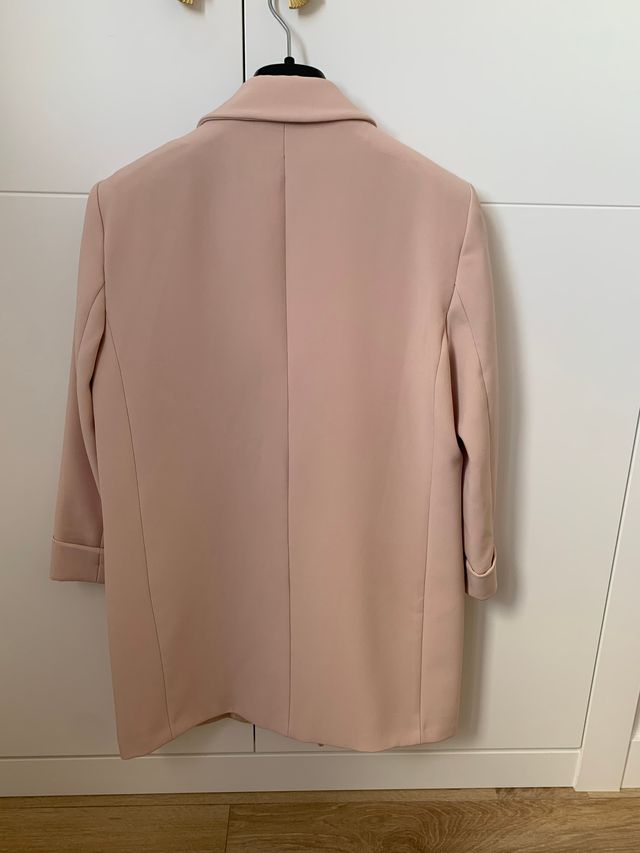Chaqueta blazer americana Zara, rosa palo. Talla M
