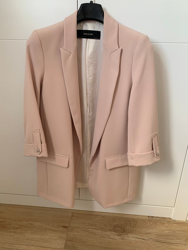Chaqueta blazer americana Zara, rosa palo. Talla M