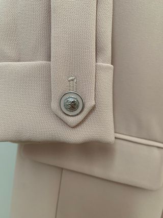 Chaqueta blazer americana Zara, rosa palo. Talla M