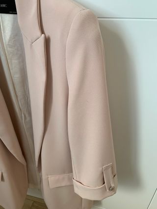 Chaqueta blazer americana Zara, rosa palo. Talla M