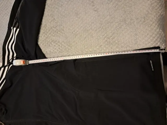 Cortavientos Adidas Negra con Capucha