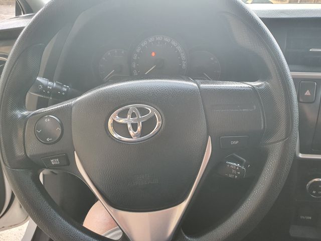 Toyota Auris 2014