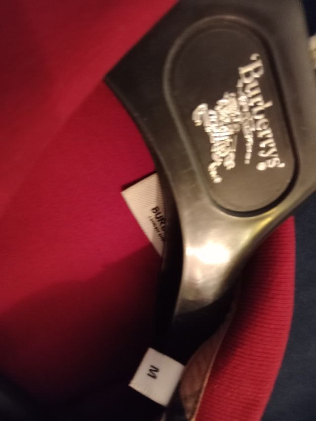 Polo Burberry Rojo