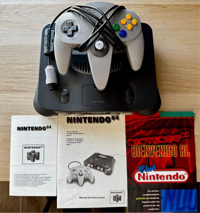 Nintendo 64 Consola Negra y Gris